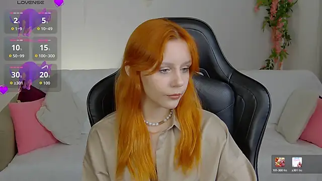 Snapshot of Rachel_lips chatting on 05-21-26, 09:05 Rachel lips online show from 05-21-26, 09:05