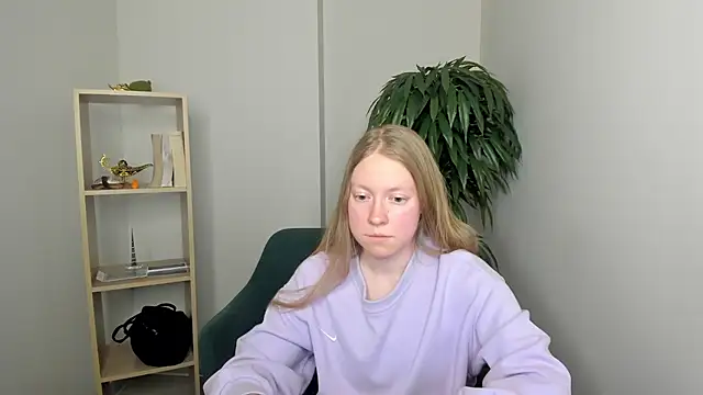 LashandaDevoto online show from 03-15-26, 09:04