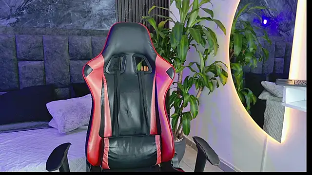 noah travis online show from 03-12-26, 01:28