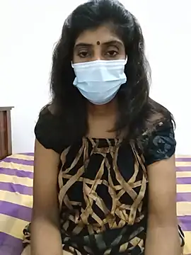 Snapshot of Amisha-35 chatting on 07-23-26, 01:41 Amisha-35 online show from 07-23-26, 01:41