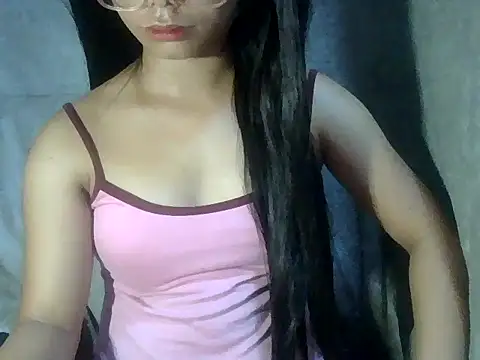 Snapshot of SweetFuntastic18 chatting on 08-01-26, 01:49 SweetFuntastic18 online show from 08-01-26, 01:49