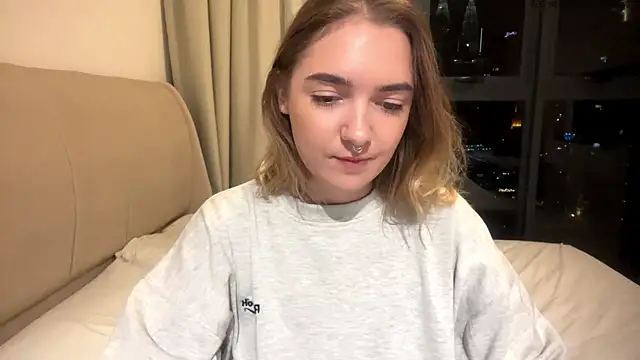 RoxyWet online show from 05-19-26, 02:12