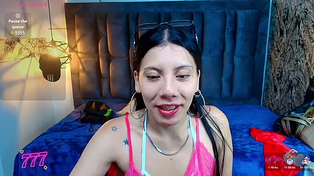 Abril Fox   online show from 06-13-26, 04:27