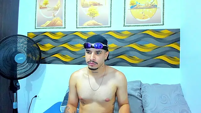 Leon Hotx online show from 05-01-26, 07:29