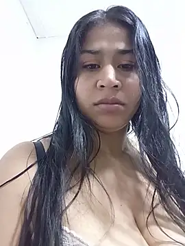 LexyJohnnes  online show from 06-11-26, 02:00