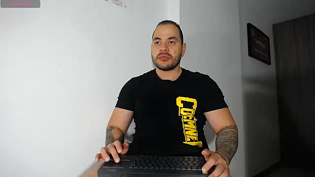 Axel Dominus online show from 06-22-26, 10:01