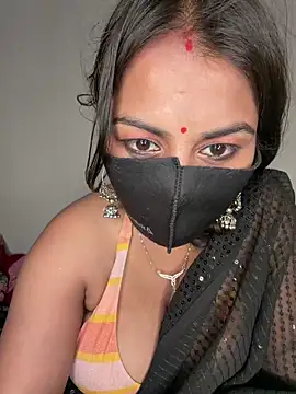 Snapshot of hot8178 chatting on 05-12-26, 07:11 hot8178 online show from 05-12-26, 07:11