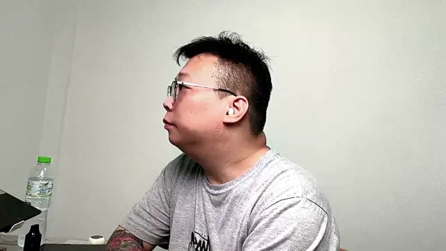 shentong0312 online show from 03-16-26, 08:40