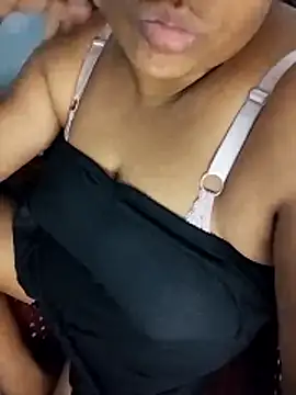 Snapshot of anjupere chatting on 06-18-26, 10:41 anjupere online show from 06-18-26, 10:41