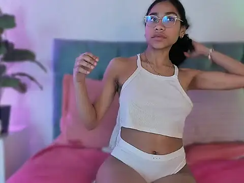 emaffox online show from 03-21-26, 08:19