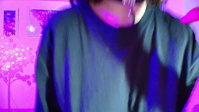 Nanachi uwu online show from 06-08-26, 11:49