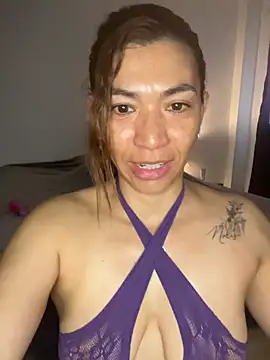 EmelyGigi online show from 04-09-26, 11:04