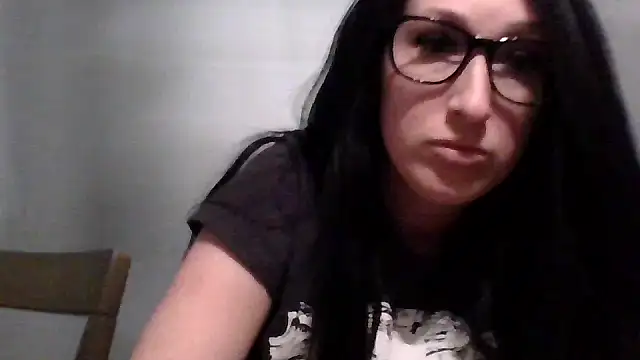 TheVictoriaWolf online show from 03-25-26, 12:05