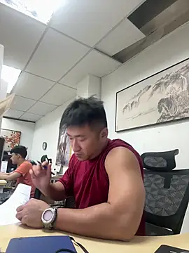 Snapshot of Cunzhangshibage02 chatting on 03-13-26, 02:18 Cunzhangshibage02 online show from 03-13-26, 02:18