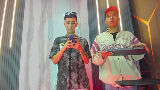 guys hard cock19 online show from 03-12-26, 02:07