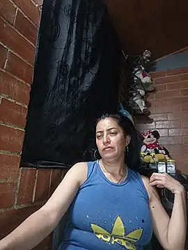 Snapshot of Alexandrina chatting on 06-24-26, 11:26 Alexandrina online show from 06-24-26, 11:26
