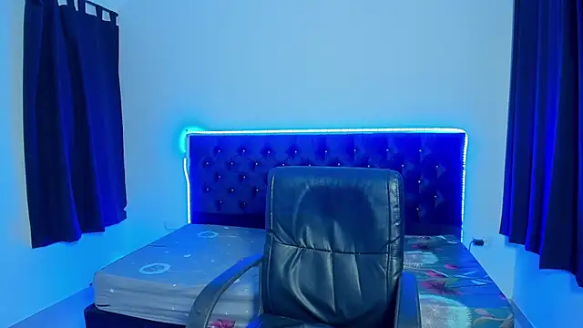 Josy 11 online show from 05-25-26, 12:27