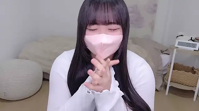 Neon-channel online show from 03-16-26, 03:23