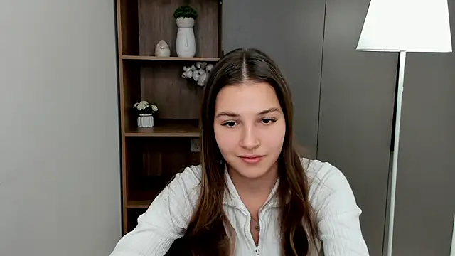 Snapshot of RobbieGarding chatting on 03-16-26, 05:44 RobbieGarding online show from 03-16-26, 05:44