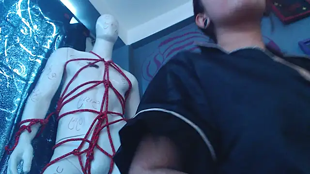 Regina Iris online show from 05-24-26, 08:36