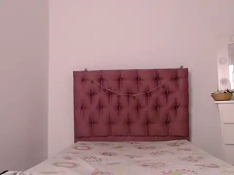 Sweet Scarlett  online show from 04-06-26, 02:07