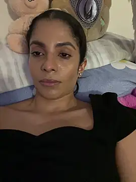 Snapshot of karlatiburcio chatting on 07-15-26, 01:22 karlatiburcio online show from 07-15-26, 01:22