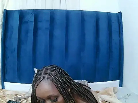 MelaniBbe online show from 03-16-26, 09:19