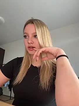 bettyloveu online show from 04-23-26, 11:09