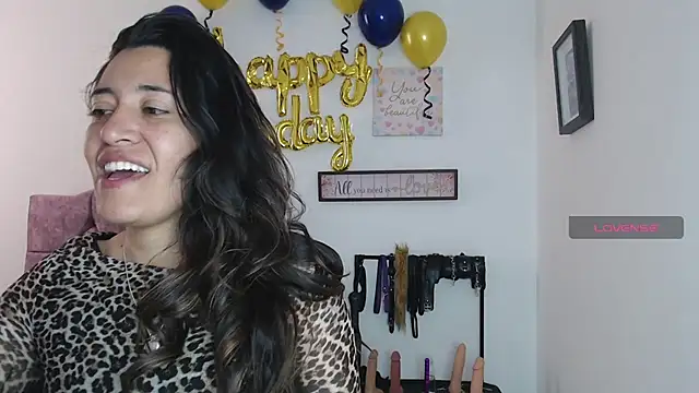 Snapshot of violeta_scott chatting on 07-01-26, 02:18 violeta scott online show from 07-01-26, 02:18