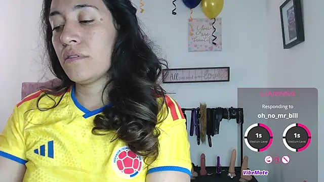 Snapshot of violeta_scott chatting on 07-03-26, 02:01 violeta scott online show from 07-03-26, 02:01