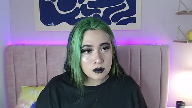Liliith Zeniith online show from 04-10-26, 05:39