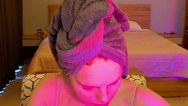 mollybossy online show from 04-02-26, 12:08