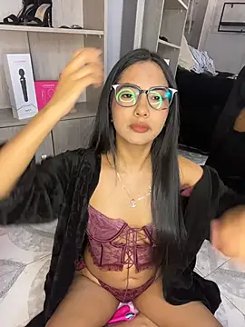 Snapshot of Gretel_Streit chatting on 05-26-26, 03:35 Gretel Streit online show from 05-26-26, 03:35