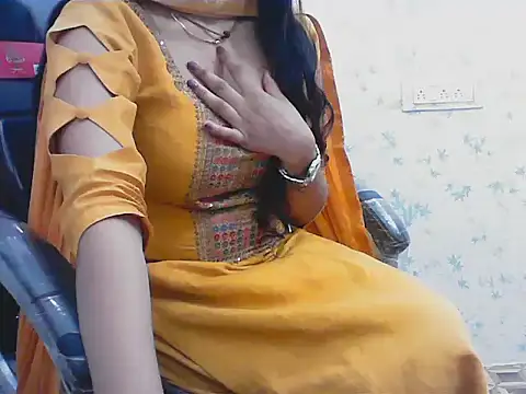Snapshot of ragini_bby chatting on 03-21-26, 05:12 ragini bby online show from 03-21-26, 05:12