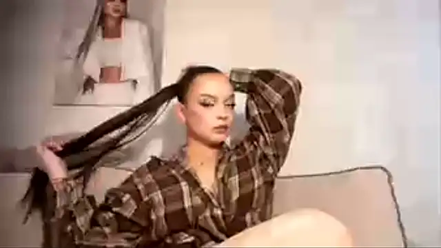 JamilaSylney online show from 03-18-26, 02:09