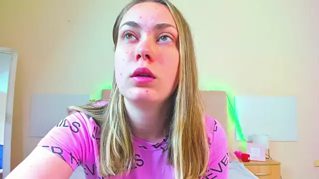 MelanieCuty online show from 05-12-26, 05:26
