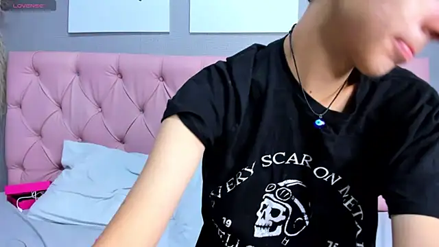 Austin twink online show from 03-30-26, 01:12