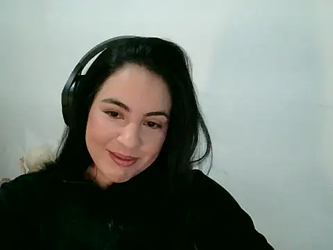 Snapshot of AnabeleNogueira chatting on 05-26-26, 01:40 AnabeleNogueira online show from 05-26-26, 01:40