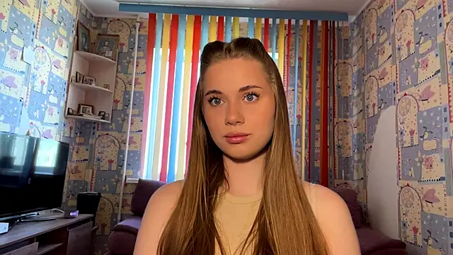 Snapshot of Miss_Blessnyth chatting on 05-20-26, 06:08 Miss Blessnyth online show from 05-20-26, 06:08