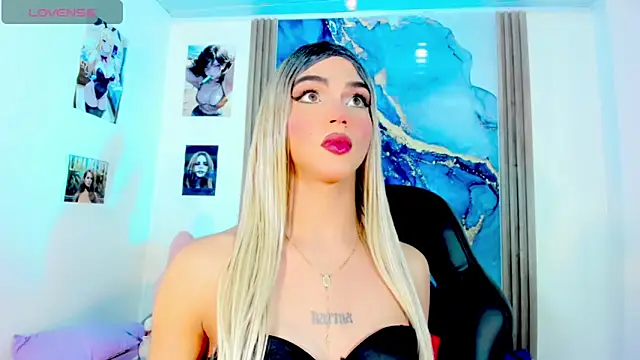 blonde queen- online show from 04-14-26, 08:26