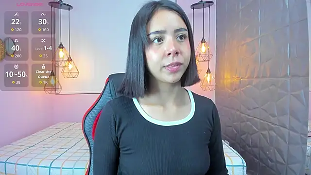Snapshot of Magic_oliviah chatting on 06-03-26, 01:03 Magic oliviah online show from 06-03-26, 01:03