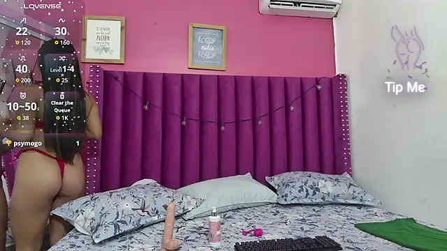 lindaa022 online show from 04-08-26, 02:33