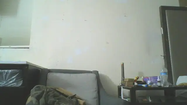 Snapshot of CaptCraker chatting on 03-21-26, 08:19 CaptCraker online show from 03-21-26, 08:19