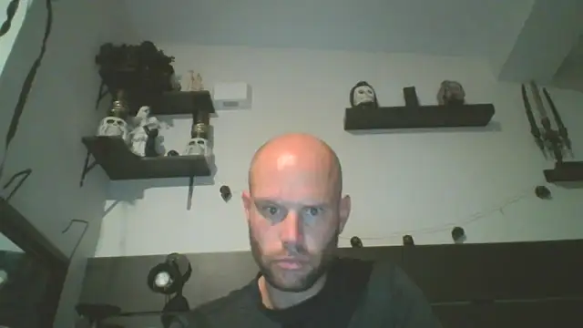 Snapshot of CaptCraker chatting on 04-01-26, 02:01 CaptCraker online show from 04-01-26, 02:01