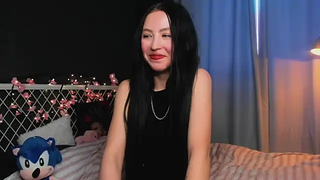 Snapshot of lizaa_breeze chatting on 06-05-26, 04:13 lizaa breeze online show from 06-05-26, 04:13