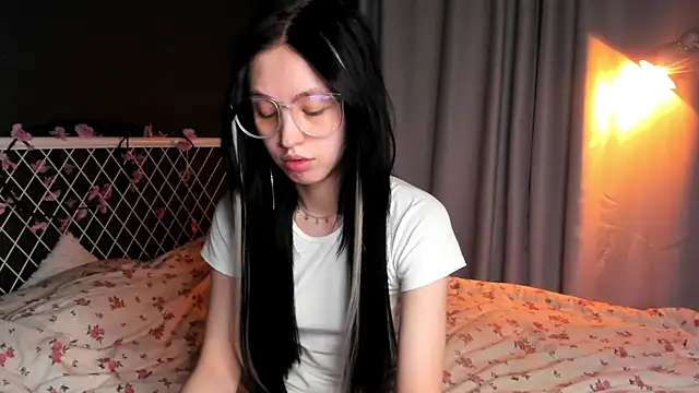 lizaa breeze online show from 07-21-26, 05:04