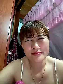 Lucxy-ki6 online show from 03-25-26, 03:56