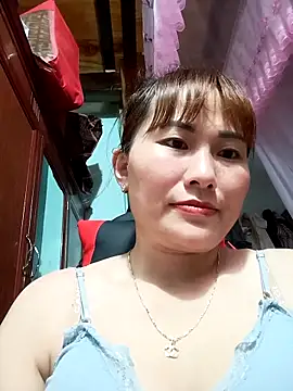 Snapshot of Lucxy-ki6 chatting on 06-15-26, 09:55 Lucxy-ki6 online show from 06-15-26, 09:55