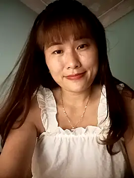 Snapshot of Lucxy-ki6 chatting on 07-13-26, 03:04 Lucxy-ki6 online show from 07-13-26, 03:04
