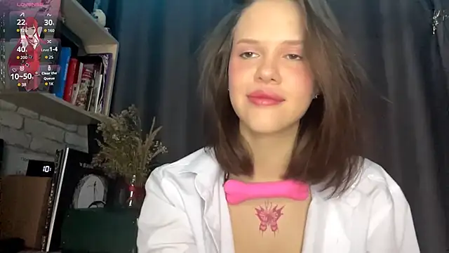 SarahHunnye online show from 03-24-26, 12:15